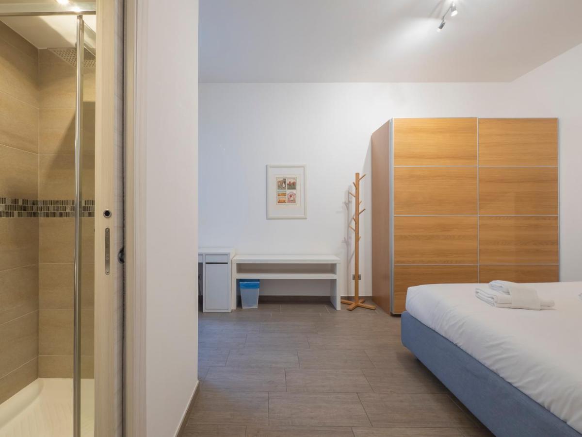 I Host Apartment - Montesuello 9 Milan Exterior photo