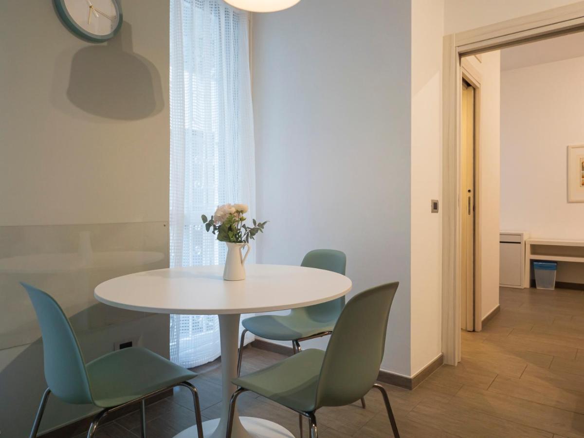 I Host Apartment - Montesuello 9 Milan Exterior photo