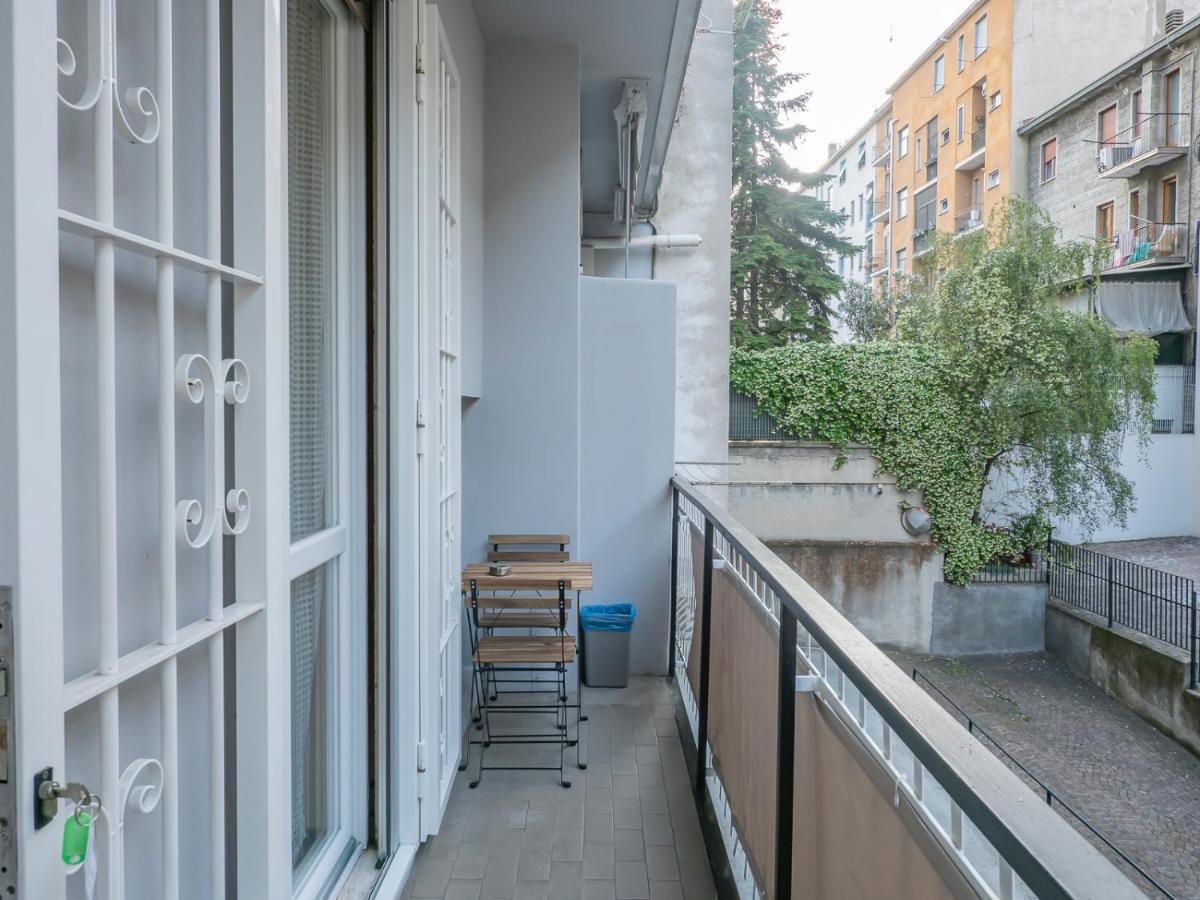 I Host Apartment - Montesuello 9 Milan Exterior photo